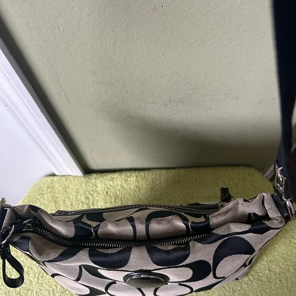 Coach Black and Gray Messenger Crossbody Bag - Picture 9 of 13